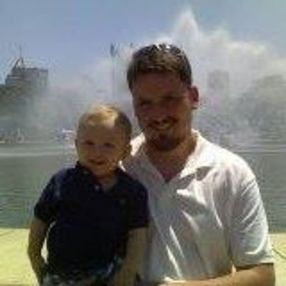 Meet your Posher, Holly